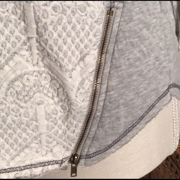 Jolt textured and distressed  sweatshirt gray S - Picture 4 of 6